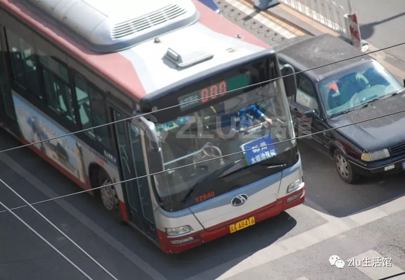 我一下记录了10年北蜂窝路的京华前置大铰接时代