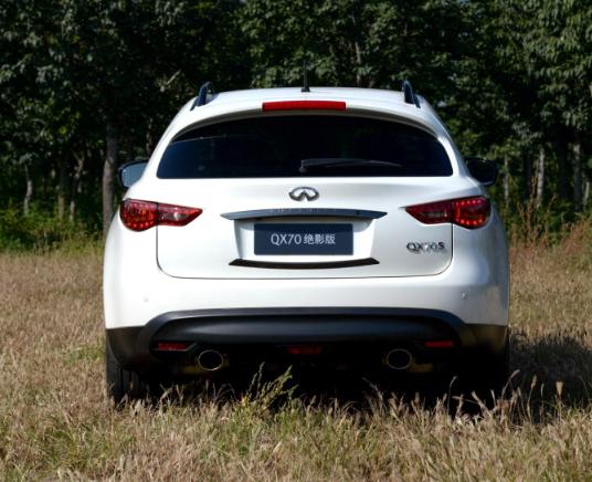 英菲尼迪qx70s绝影版排气管声音,日产英菲尼迪qx70