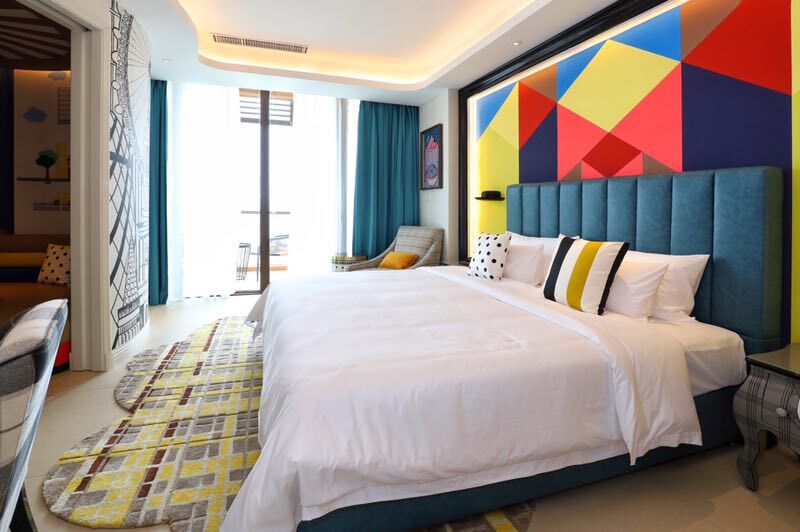 人鱼公主、汽车人伴孩子入睡，青岛首家自创IP沉浸式家庭亲子酒店开业