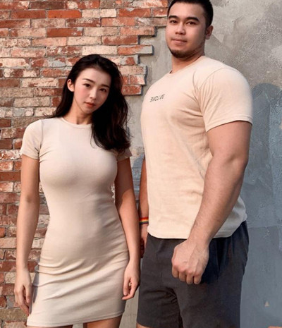 欧洲杯现场看球主播,欧洲杯直播女球迷