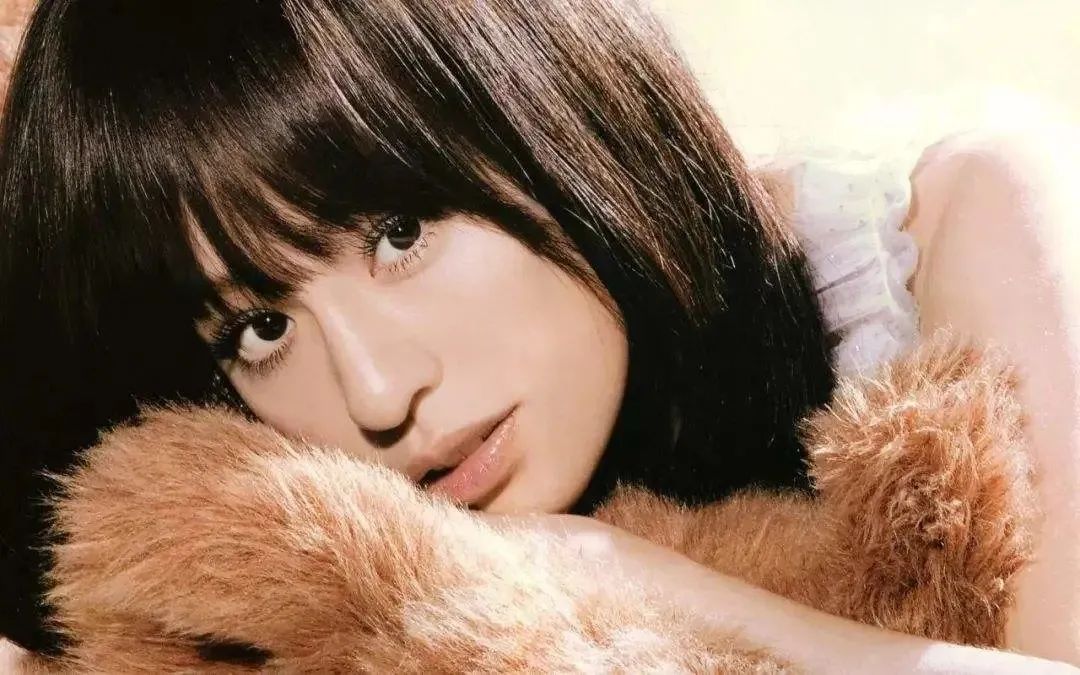 王心凌逆袭视频,从爆红到被抛弃