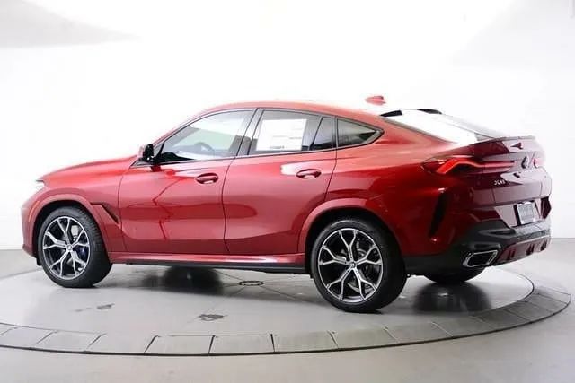 宝马x5和x6哪个更值得买,宝马x6二手车值不值得购买