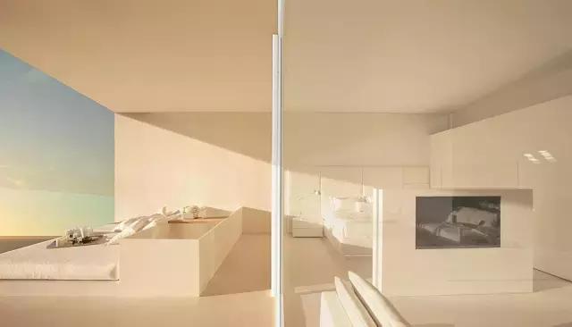 这家禁欲风的“情趣酒店”,开了灯后……嗨爆了