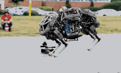 人工智能机器人觉醒对人类的威胁,人工智能机器人真的会取代人类吗