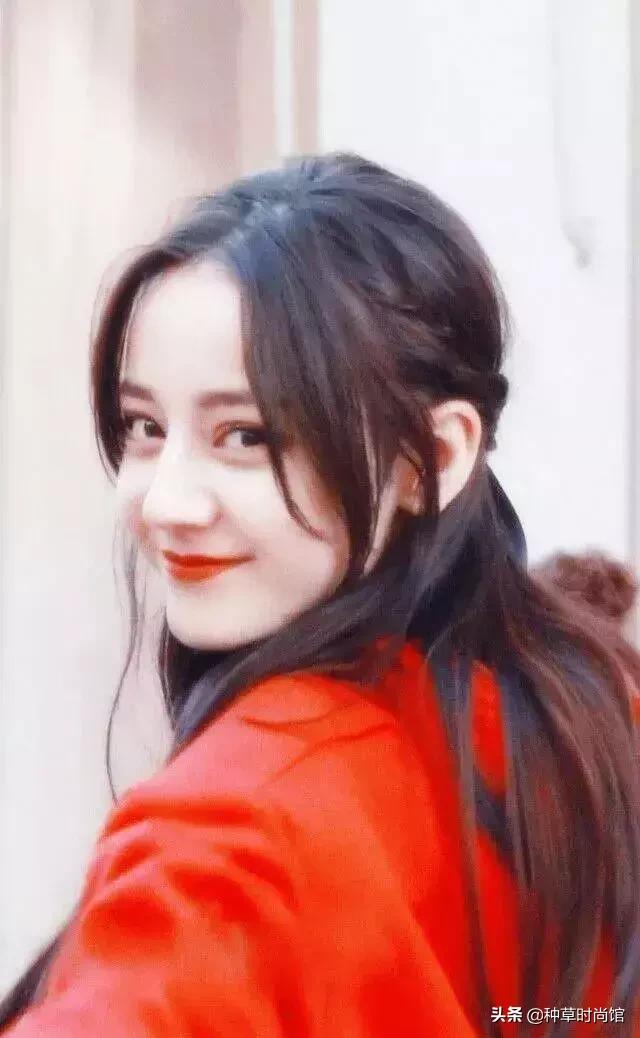 15个拍照技巧,15个拍照姿势让你拍照时瞬间美