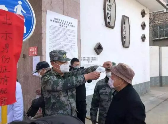 在战“疫”中迎接大考，陕西省军区官兵不辱使命