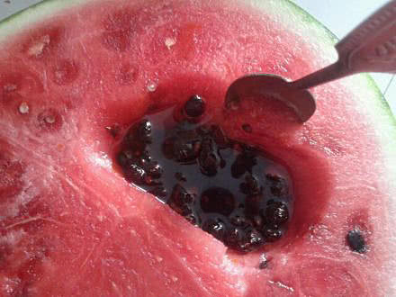 被小学生堵厕所搞笑视频,被一群小学生堵厕所怎么办