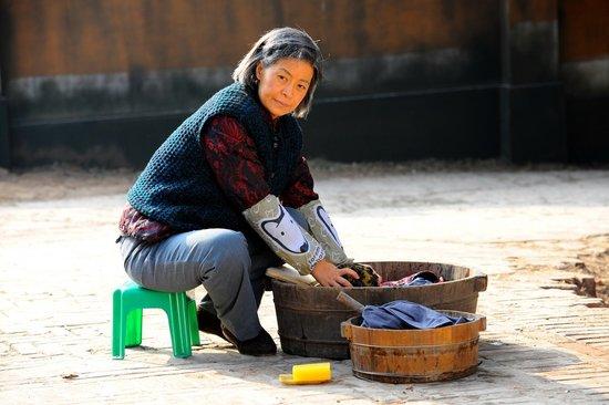 当今社会老人的问题以及如何解决,老年人虚荣心太强了怎么办