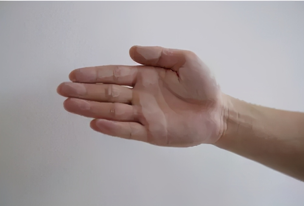 如何处理贴在墙上的墙布,掉粉墙面怎么贴墙纸