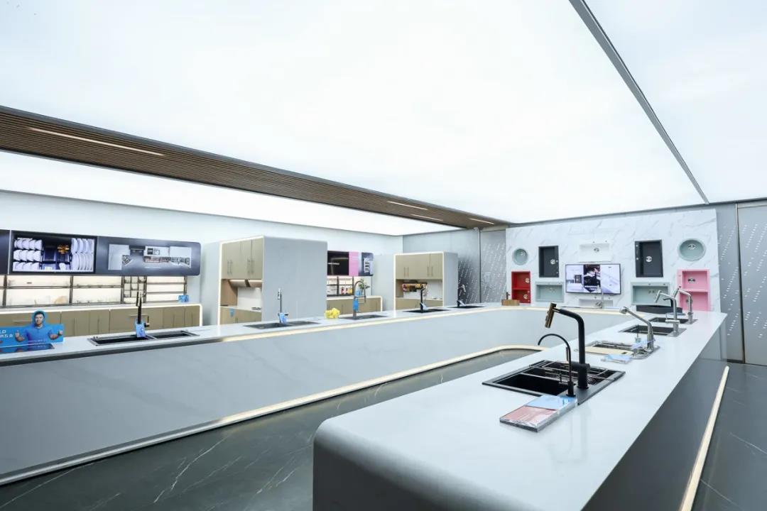 鎮嶉珮闆嗗洟鑲′唤鏈夐檺鍏徃鍥剧墖,鎮嶉珮浜旈噾瀹樼綉