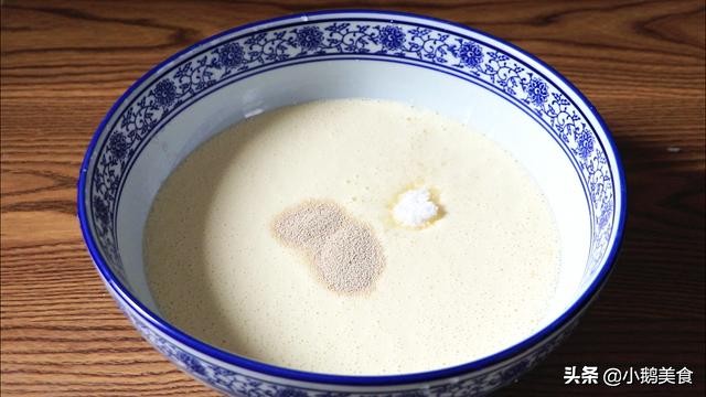 简单的大米发糕,简单零失败的玉米面白面发糕