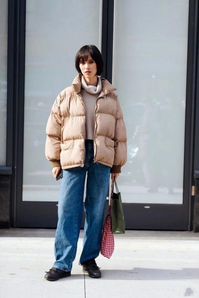 羽绒服杨幂2020同款,杨幂冬季羽绒服最新穿搭