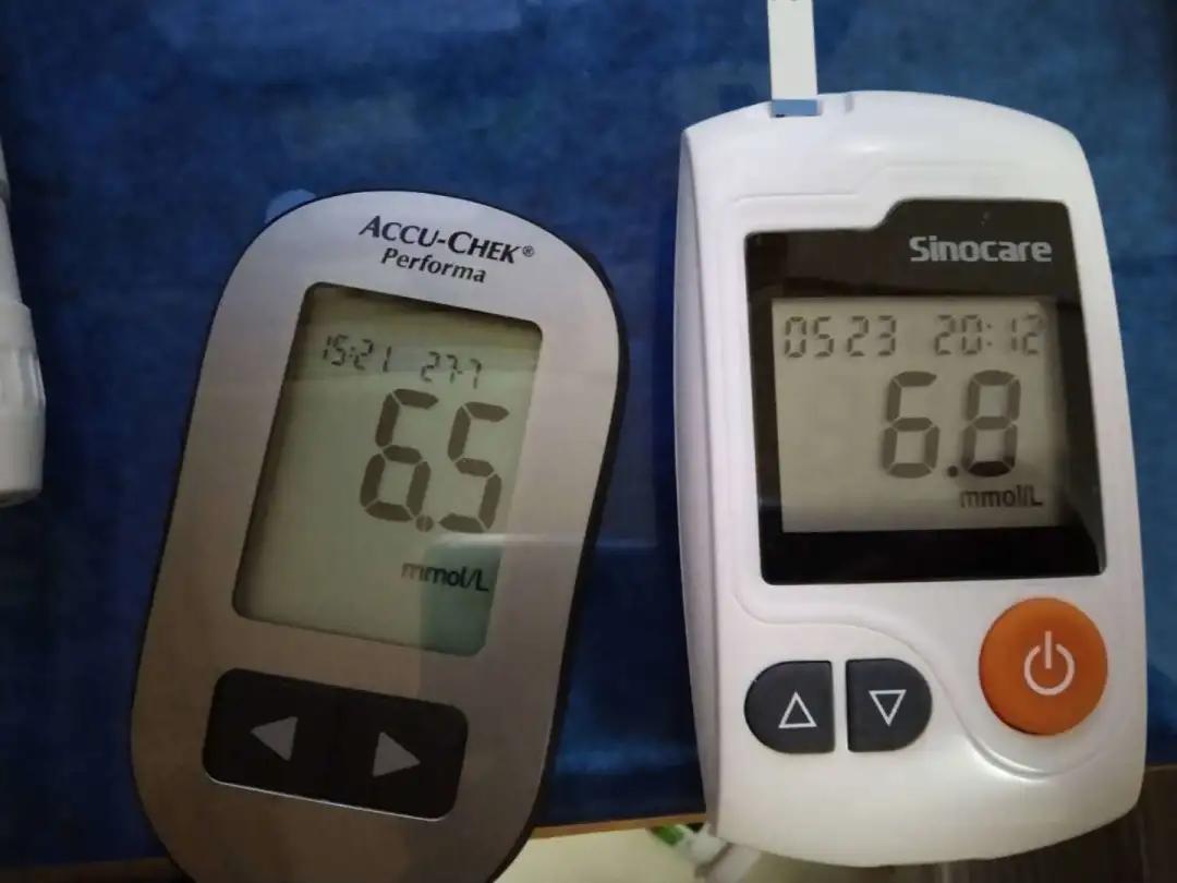 90后美工加班眼睛出现白色分泌物，一测血糖居然高达20.5