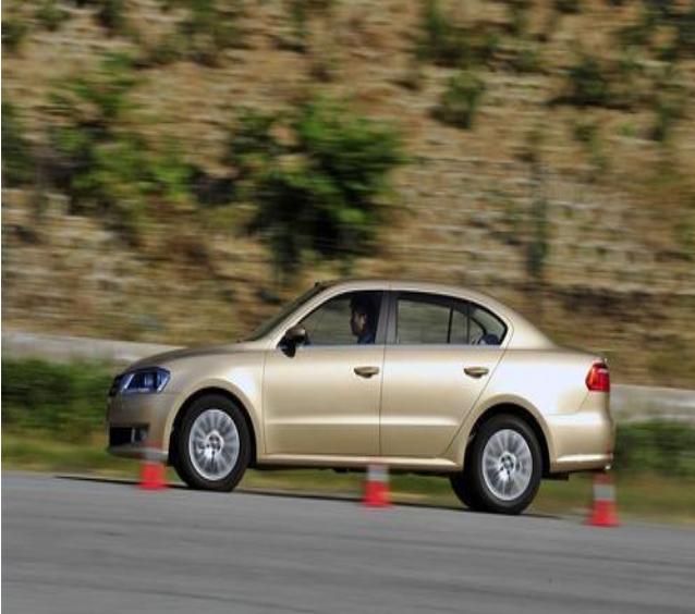 12款大众朗逸跑7万公里能卖多少钱,12款朗逸10万公里