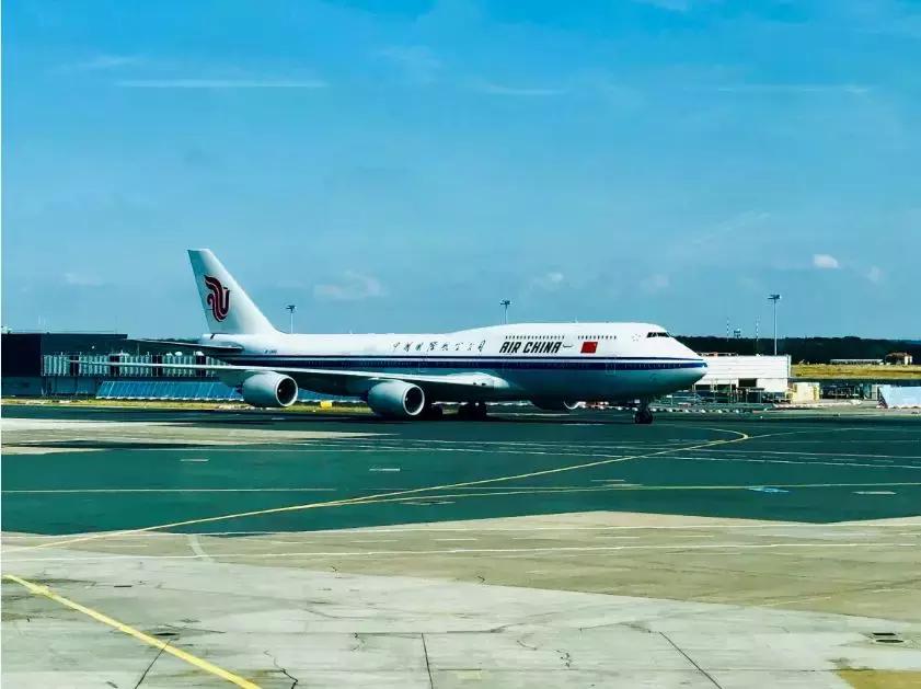 国航777头等舱体验,国航747体验视频