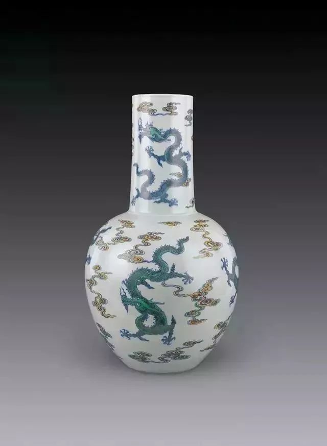 康熙雍正乾隆哪个皇帝审美最好,雍正皇帝的审美vs乾隆