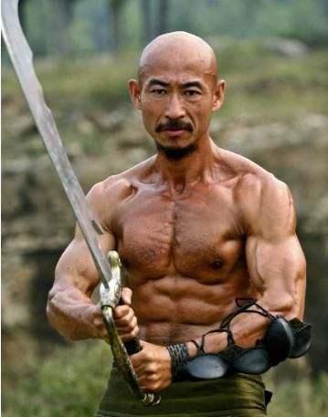 6位硬汉肌肉男明星,不温不火的肌肉男明星