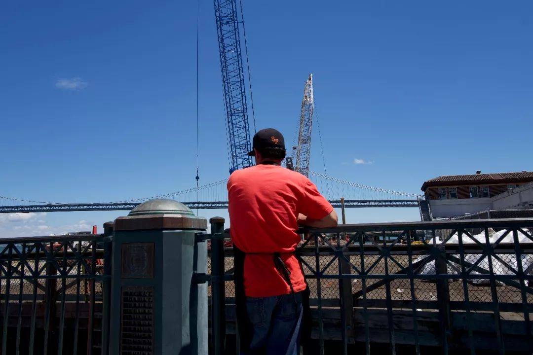 擎怀|于美利坚告别“6”的罗曼蒂克