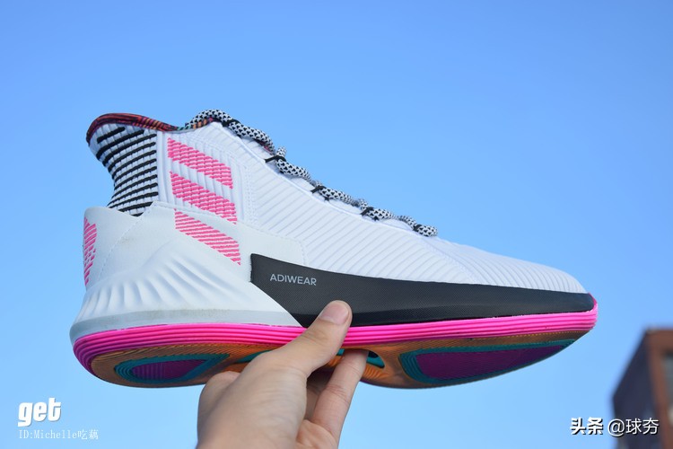 阿迪达斯罗斯9简版,罗斯9值得入手吗