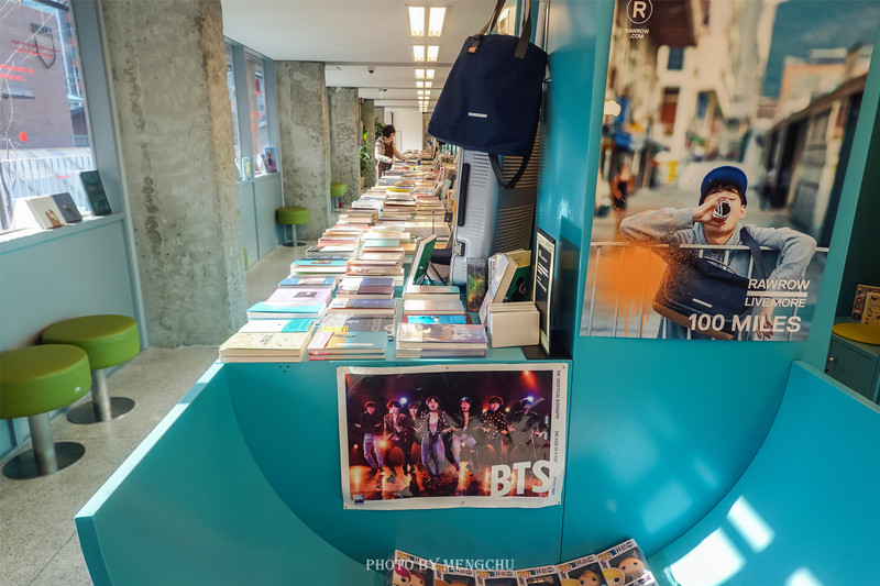 首尔圣水洞oliveyoung,韩国首尔广场打卡景点