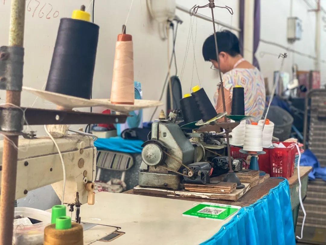 霞山外贸纺织城、服装城618狂欢节，消费满58元抽奖，100%中奖