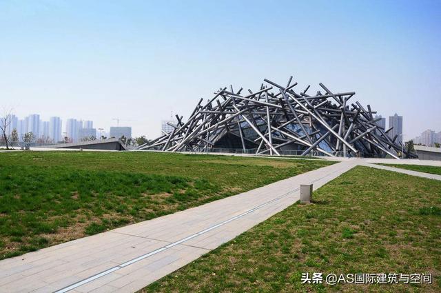 世界公认四大奇葩建筑,世界上最奇葩的建筑让人忍无可忍