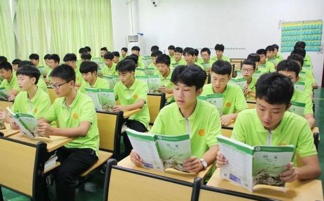 中考成绩不理想怎么办?家长要当机立断,以下5个择校标准要牢记