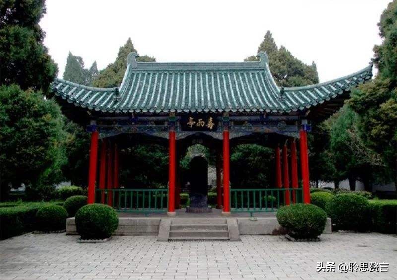 读苏东坡传写读书笔记,读诵苏东坡诗词