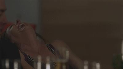 “很有趣”别说“Veryfunny!这样夸人,小心对方跟你急!