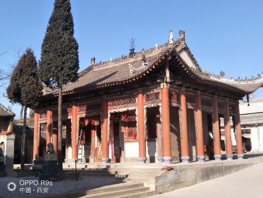 凤翔灵山在凤翔什么方位,凤翔灵山后山叫什么