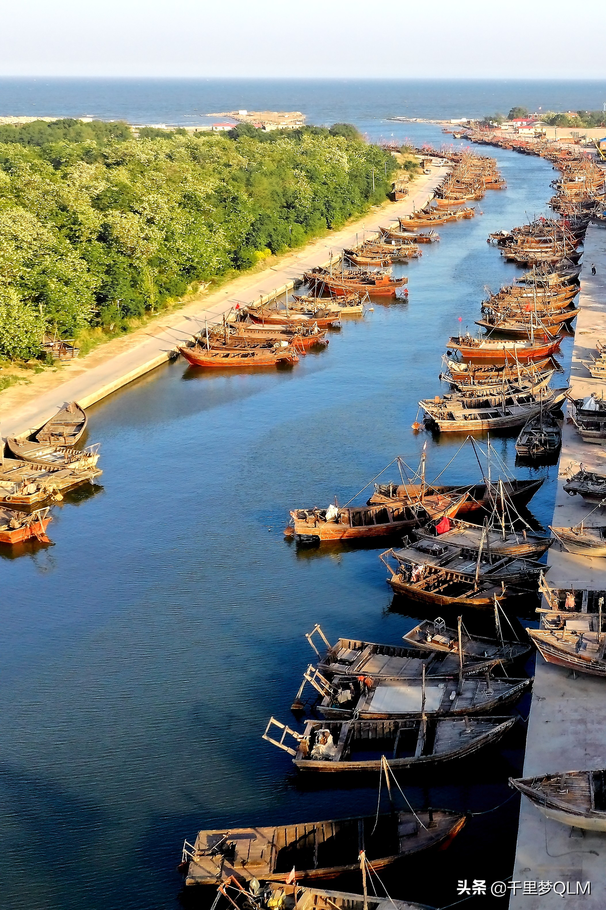 黄金海岸是海边吗,黄金海岸在哪里