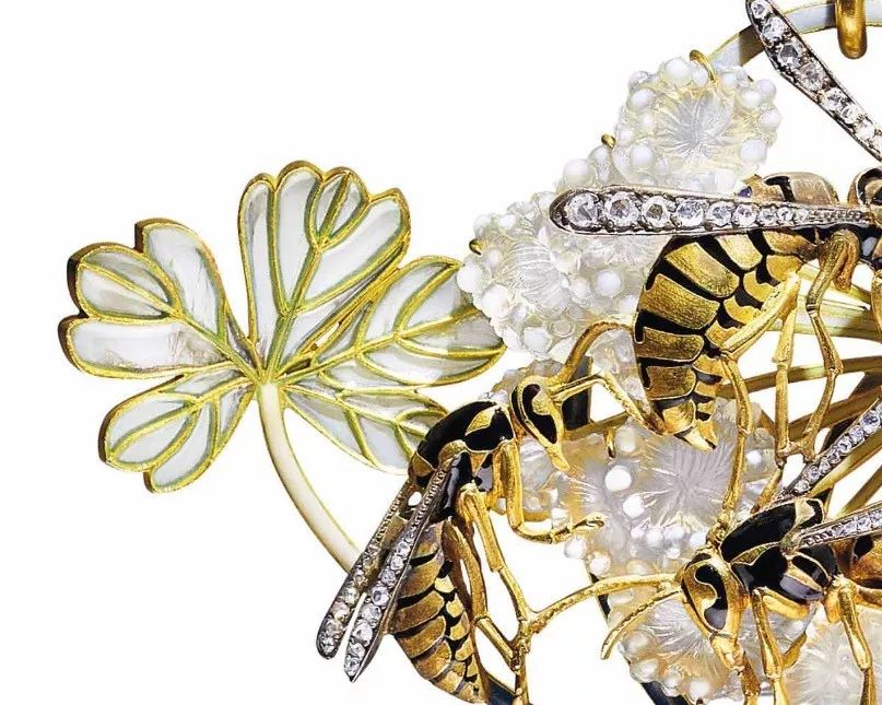 他是珠宝界的叛徒,但一件珠宝就能卖600万