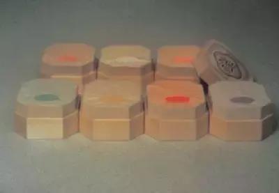 终于知道女人为什么买化妆品,终于知道为什么女生都喜欢美颜了