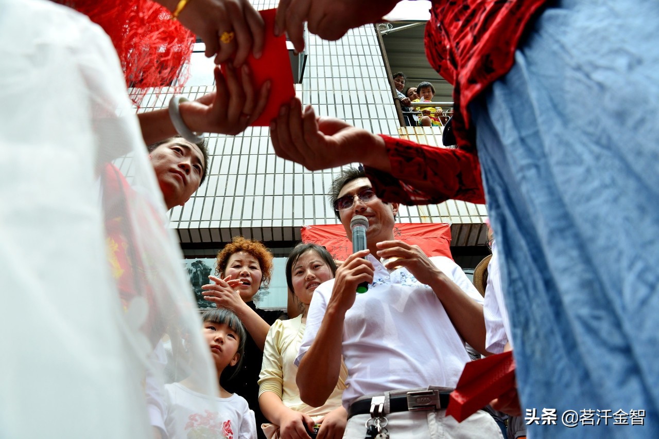 8年一万倍传奇游资赵老哥,赵老哥8年资产翻1万倍帖子