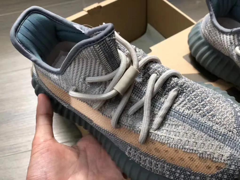 yeezy350v2左右脚感不一样,yeezy350国风
