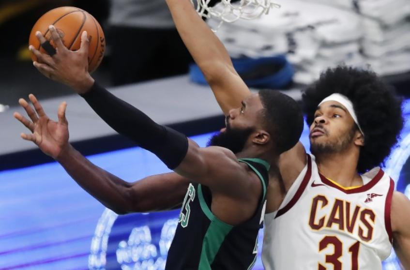 欧文篮网29分凯尔特人集锦,米德尔顿超远三分绝杀凯尔特人