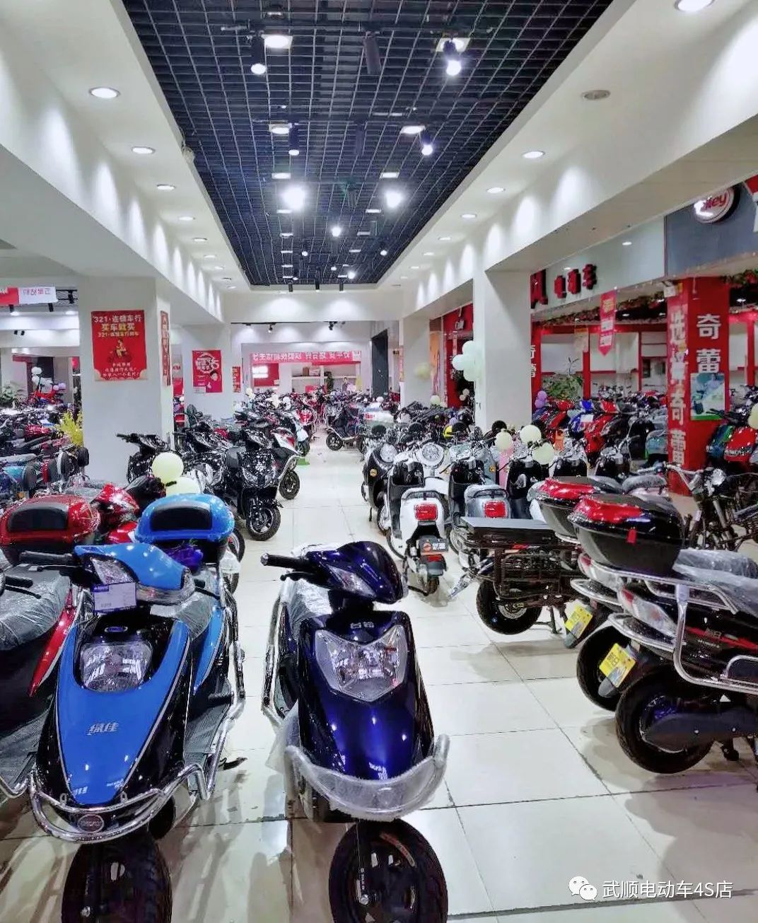 武顺4s店,成都哪里去买电动产品