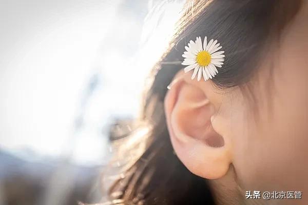 感冒擤鼻子耳朵好像堵住了,感冒鼻子不通气耳朵堵塞怎么办