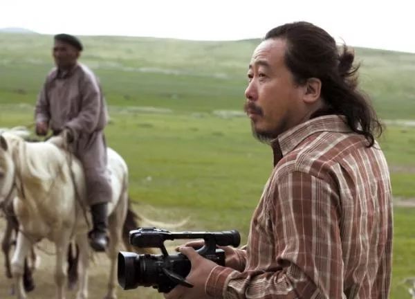 顾桃纪录片猎人,顾桃纪录片完整版去哪看