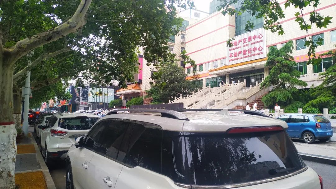 通过价格杠杆来缓解园区停车压力,市场杠杆