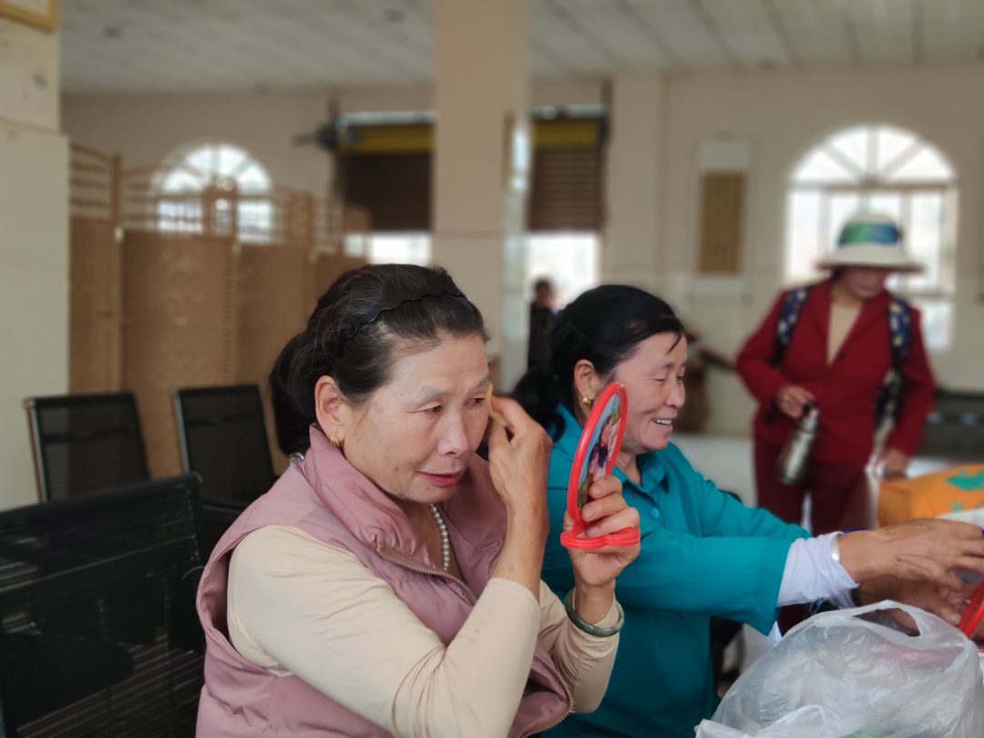 重阳节东关壁村敬老活动,2017马坪古路村重阳节敬老活动