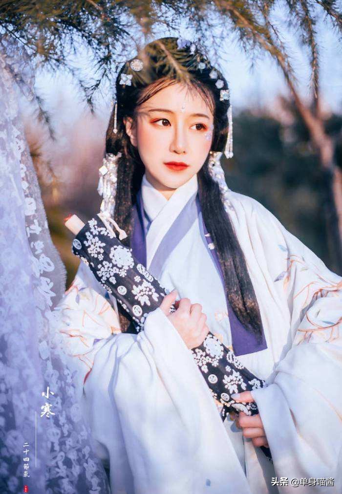 巅峰之作!神医女孩:谈恋爱吗?谁惹我媳妇,我就和谁玩命的那种