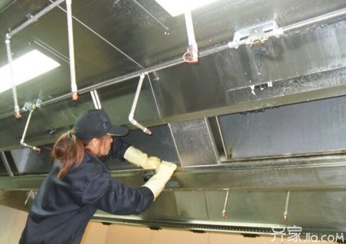 人工清理油烟管道,油烟管道清理多少钱一米