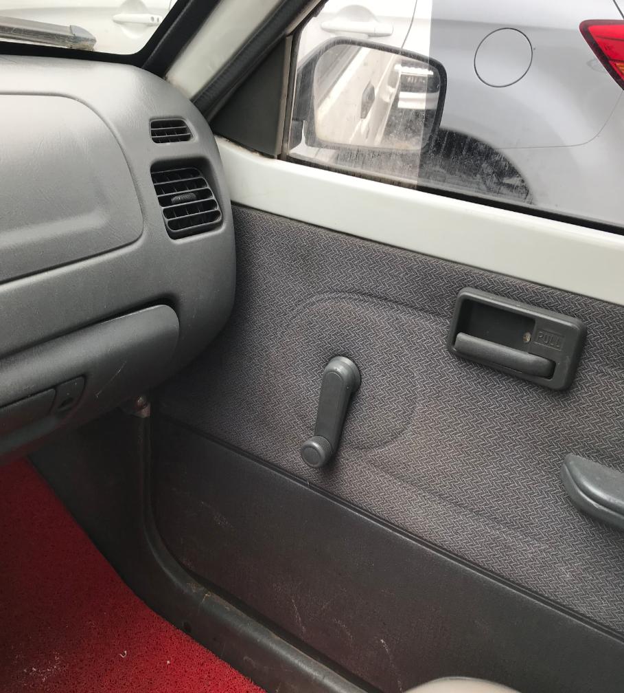 1000块钱奥拓全新,八年的二手奥拓值得买吗