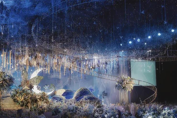 一场温馨浪漫的蓝色星空婚礼,一场神秘浪漫的星空婚礼