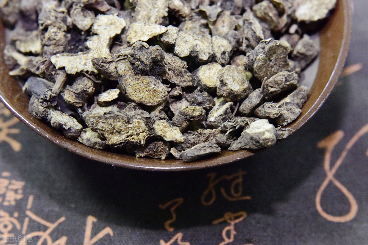 外阴瘙痒白带异常用什么洗液,白带三度有外阴炎用什么药