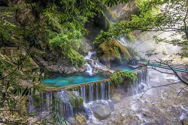 成都周边泡温泉比较好的地方推荐,成都周边泡温泉地方推荐