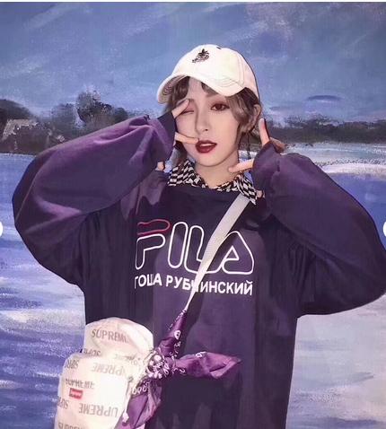 连帽卫衣推荐秋冬款怎么搭配,卫衣时尚减龄穿搭女