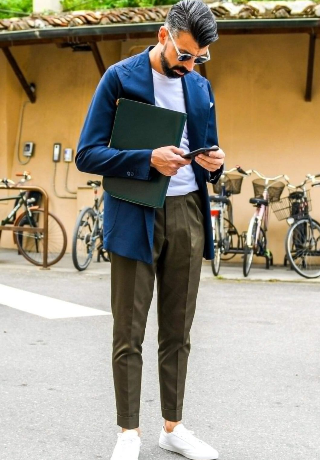 男士夏季休闲裤怎么搭配鞋子,夏天男休闲裤怎么样搭配衣服好看