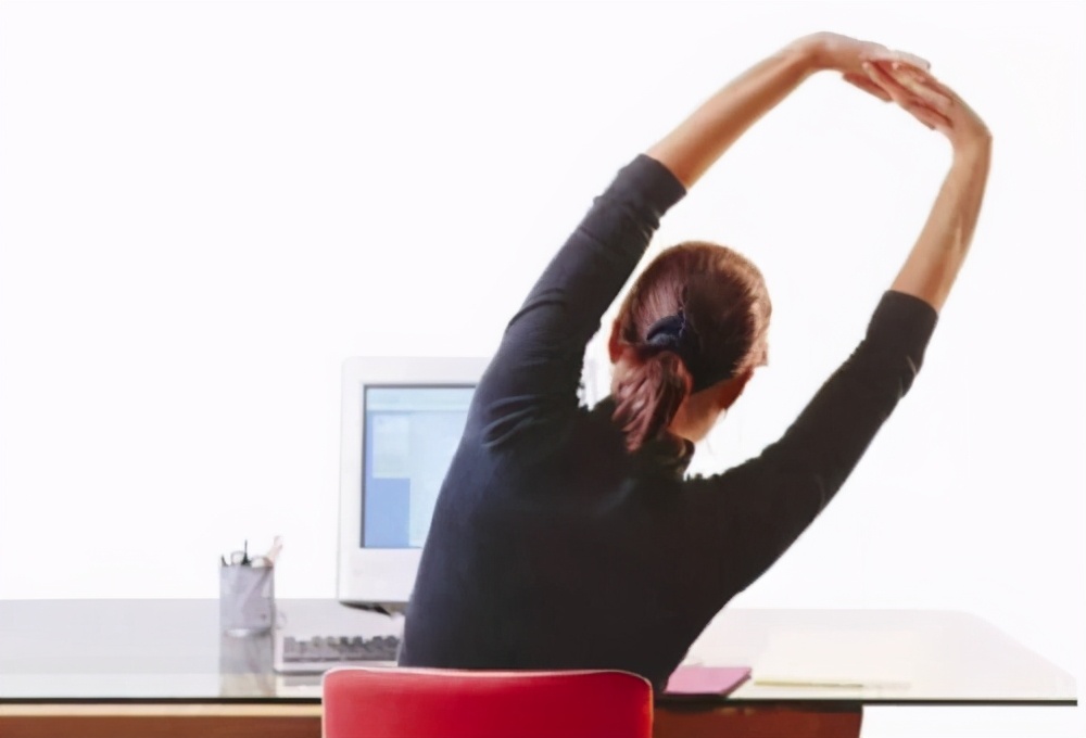 圆肩带来的影响,圆肩和正常肩的区别图片